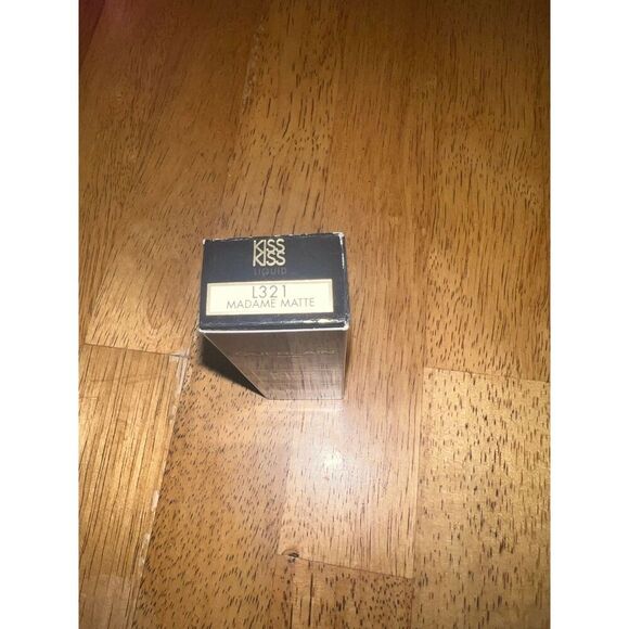 Guerlain Kiss Kiss Red Liquid Lipstick L321 Madame Matte - Picture 4 of 5